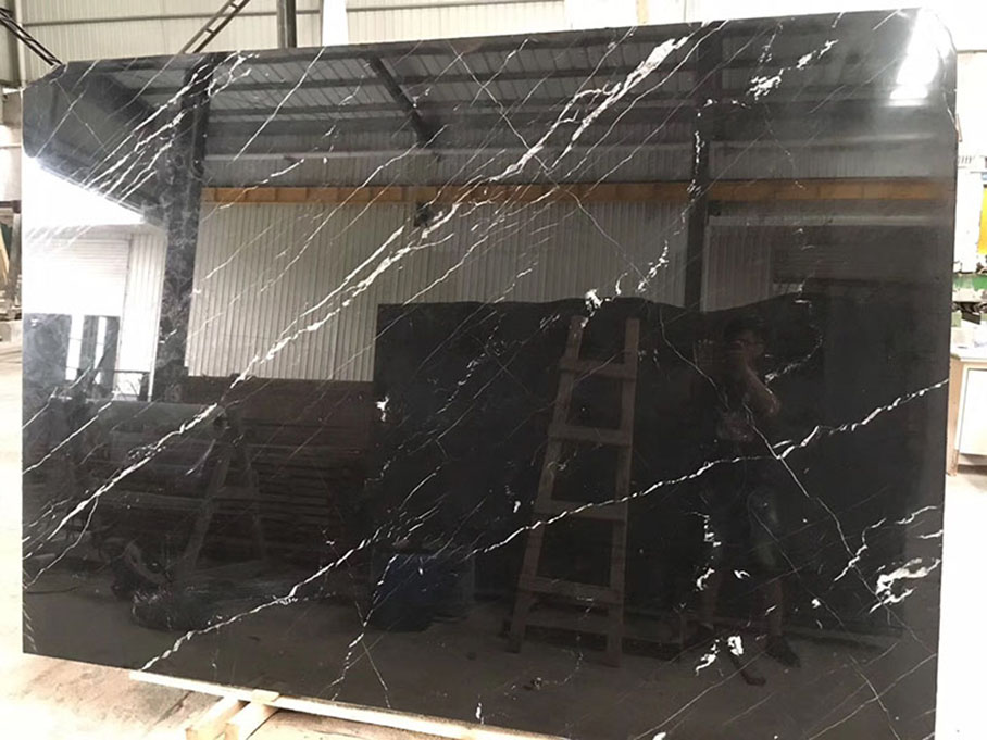 exportateur de porcelaine de marbre nero marquia