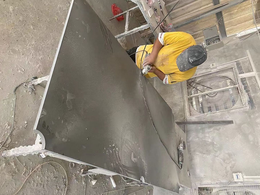dessus de table en grès gris pomme sur mesure