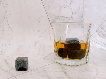 whiskey rocks gift set of target supplier